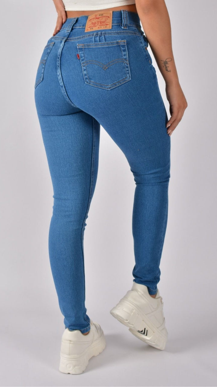 Jeans tipo Levi's ochentero