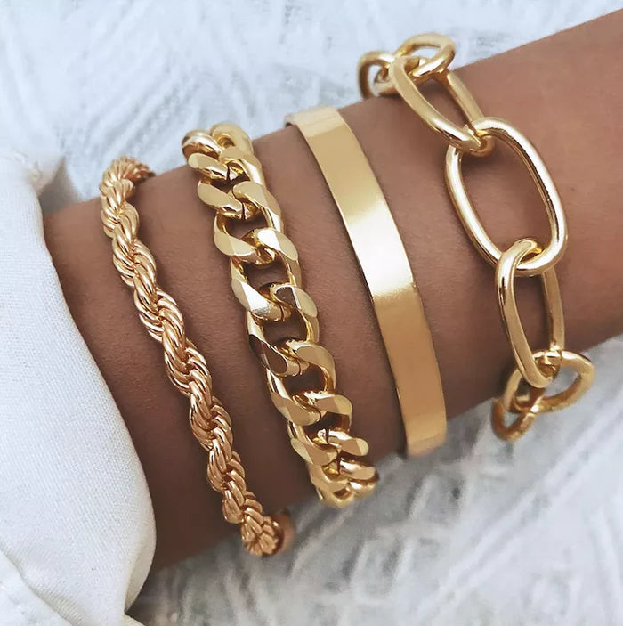 Conjunto de 4 Pulseras de color oro