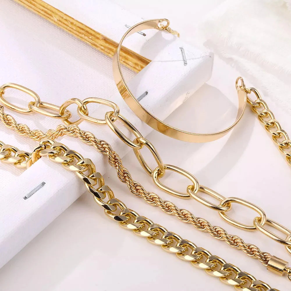Conjunto de 4 Pulseras de color oro