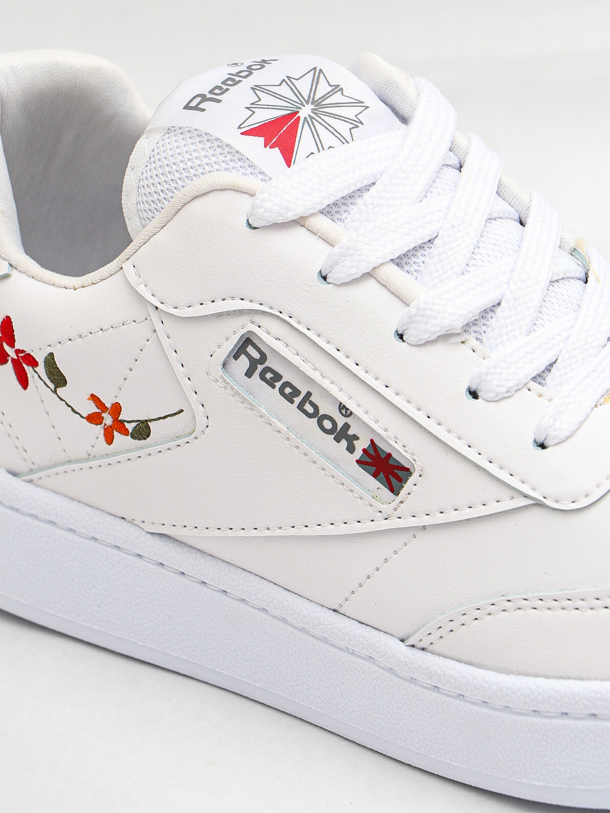 REEBOK CLUB