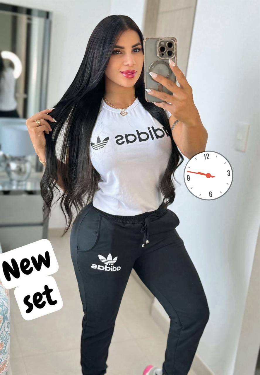 Conjunto Jogger Dama (Adidas) – Camiseta Amplia + Jogger